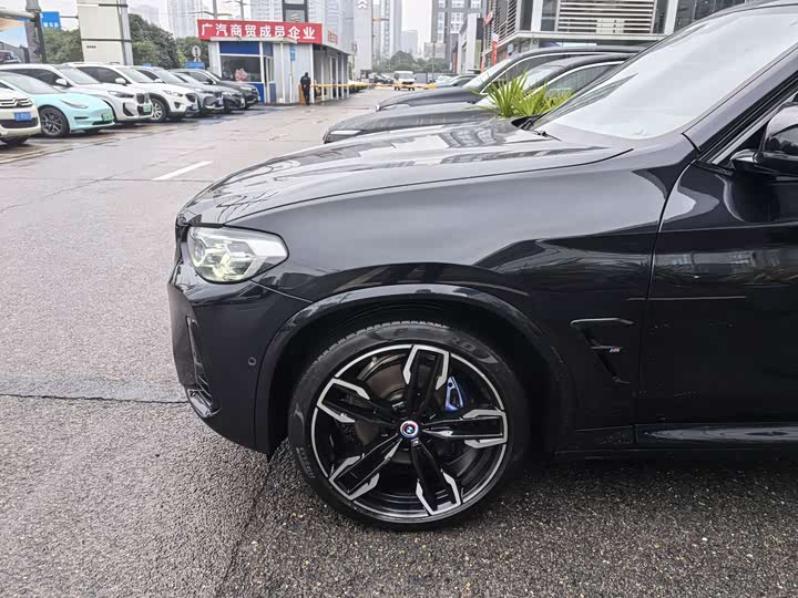 Фото 4 - BMW X3 M