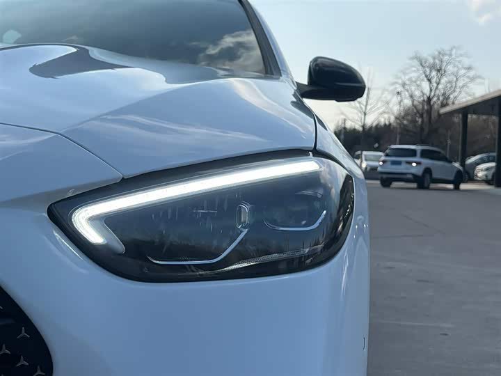 Фото 4 - Mercedes-Benz C-Class