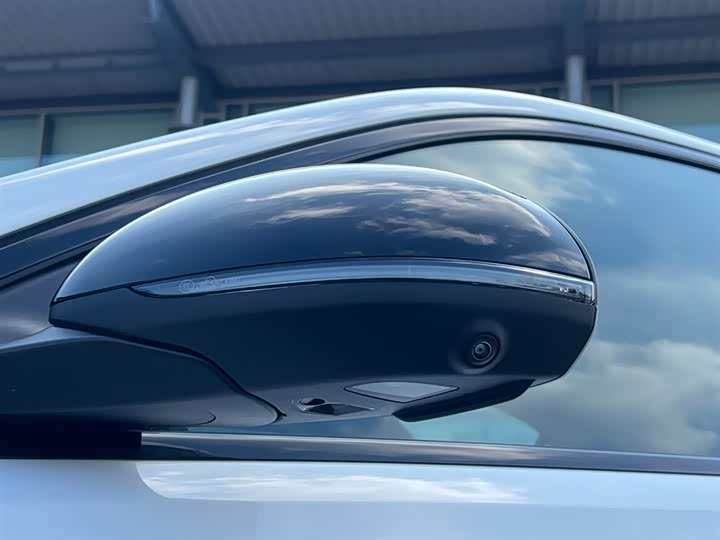 Фото 5 - Mercedes-Benz C-Class