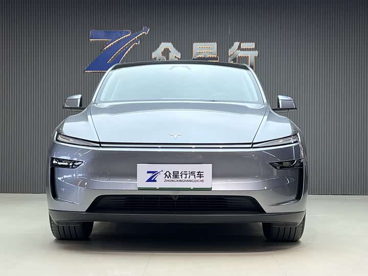 Фото 2 - Tesla Model Y