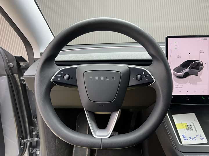 Фото 9 - Tesla Model Y