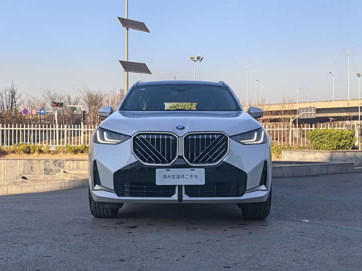 Фото 2 - BMW X3