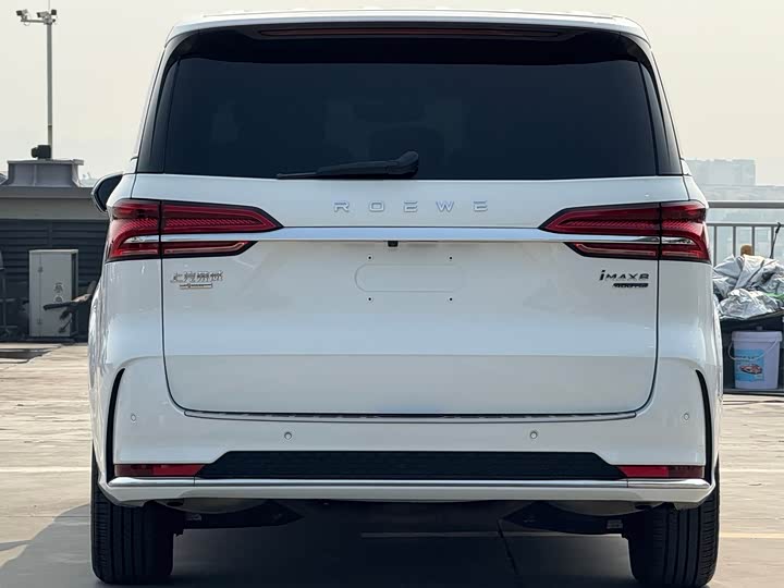 Фото 4 - Roewe iMax 8
