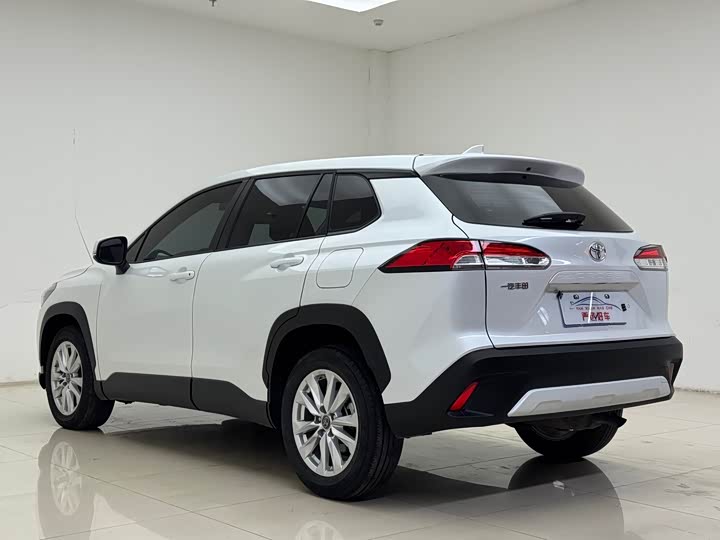 Photo 4 - Toyota Corolla Cross