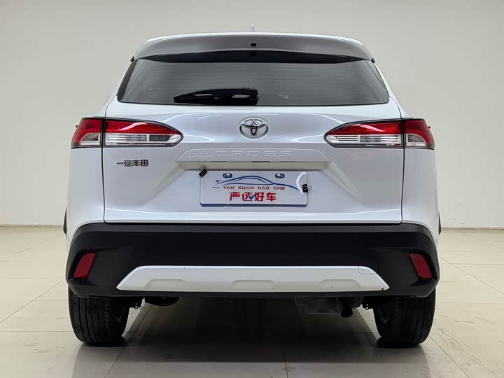 Photo 5 - Toyota Corolla Cross