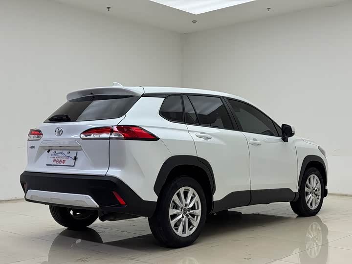 Photo 6 - Toyota Corolla Cross