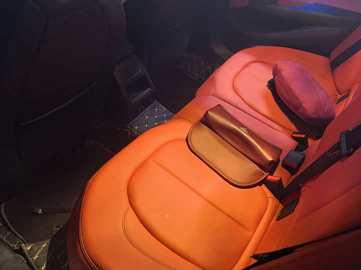 Фото 5 - BMW 1 Series