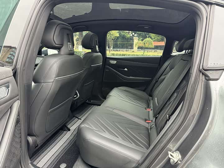 Фото 5 - Changan Deepal SL03