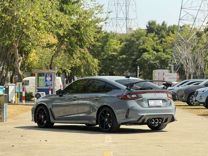 Фото 5 - Honda Civic