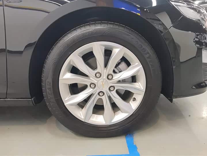 Фото 6 - Chevrolet Malibu XL