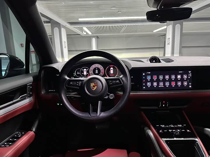 Фото 9 - Porsche Cayenne