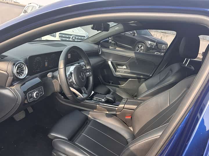 Фото 7 - Mercedes-Benz A-Class