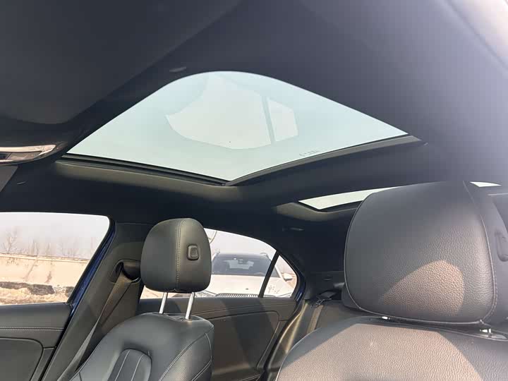 Фото 8 - Mercedes-Benz A-Class