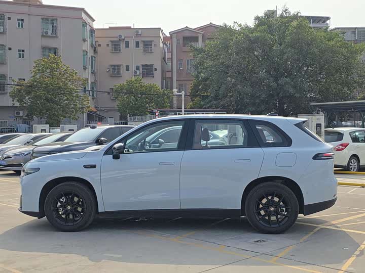 Фото 5 - Leapmotor C10