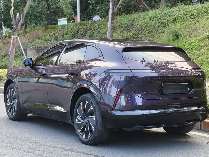 Фото 4 - Avatr 07