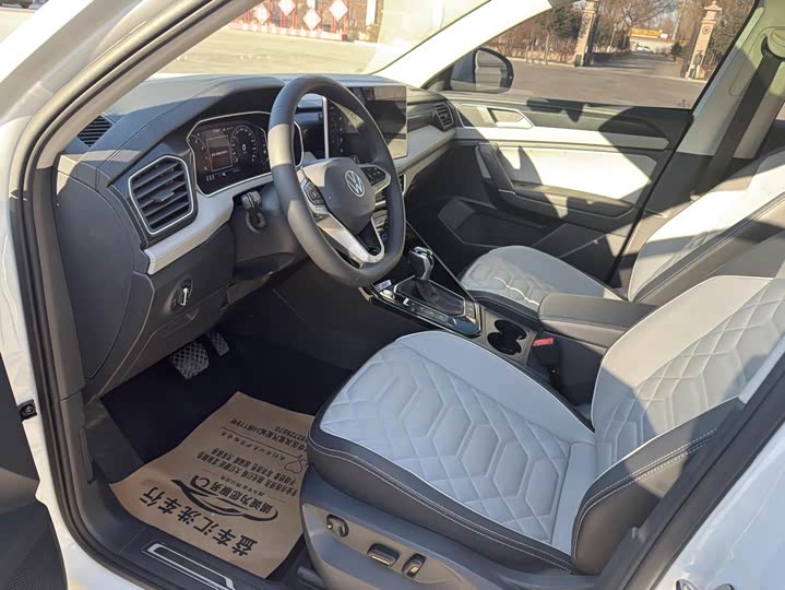 Фото 9 - Volkswagen Tayron