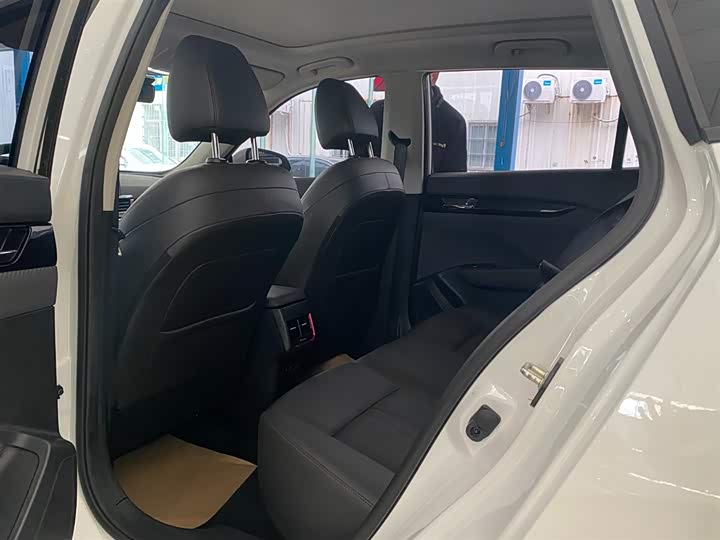 Фото 7 - Dongfeng Aeolus Yixuan GS