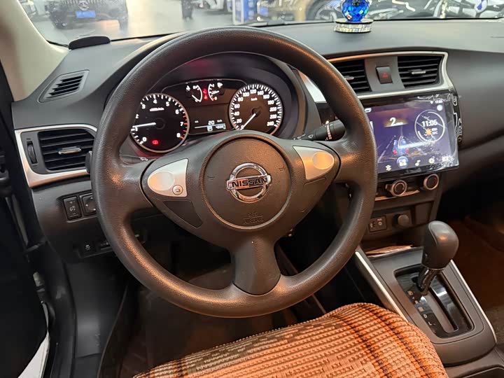 Фото 7 - Nissan Sylphy