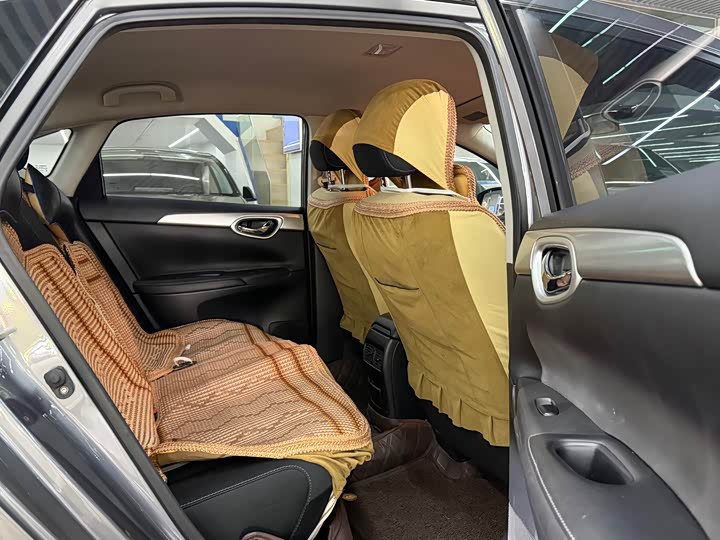 Фото 8 - Nissan Sylphy