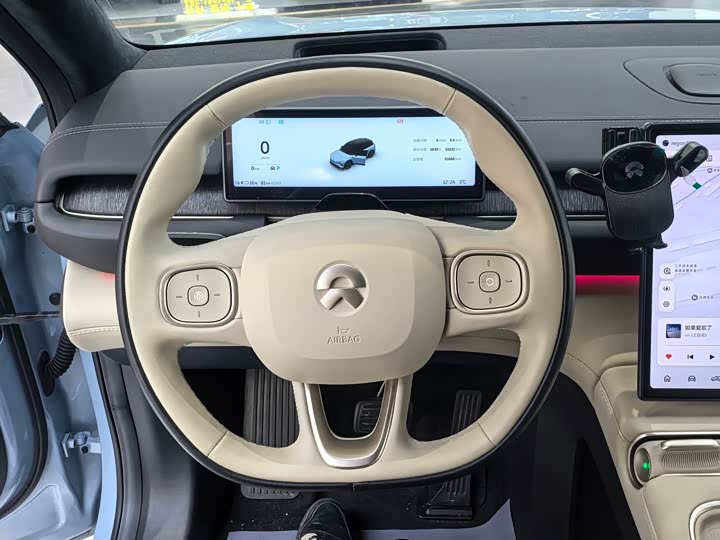 Фото 8 - Nio ES6