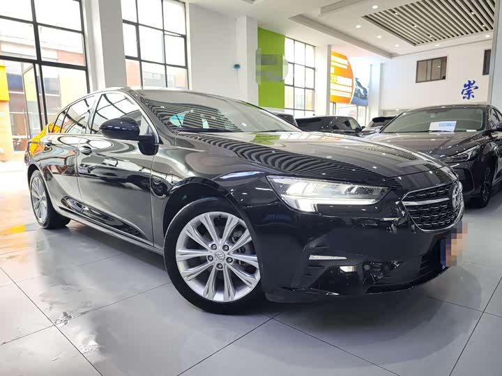 Фото 3 - Buick Regal