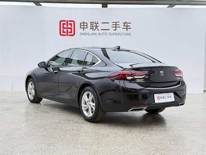 Фото 2 - Buick Regal