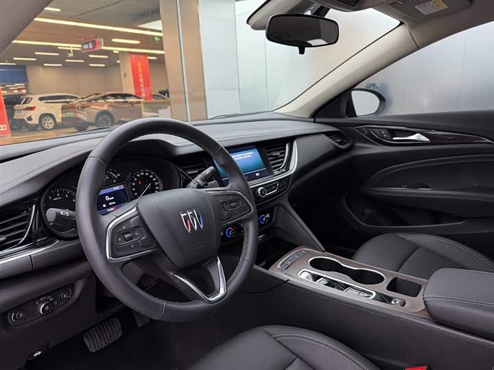 Фото 6 - Buick Regal