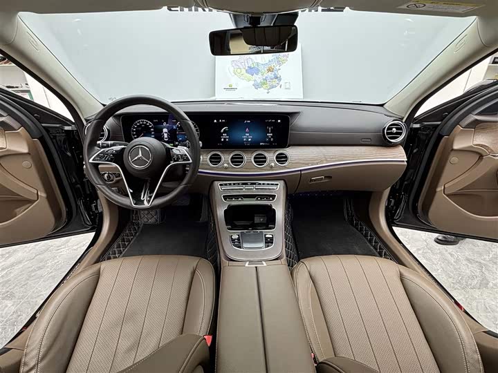 Фото 9 - Mercedes-Benz E-Class Hybrid