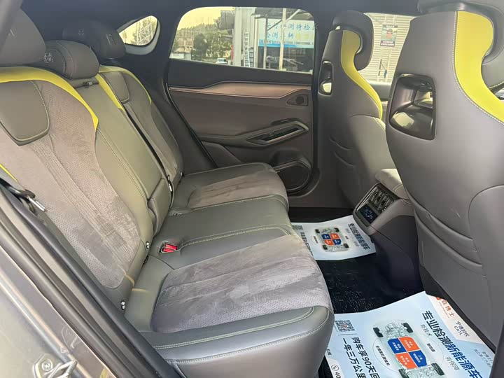 Фото 7 - BYD Song L