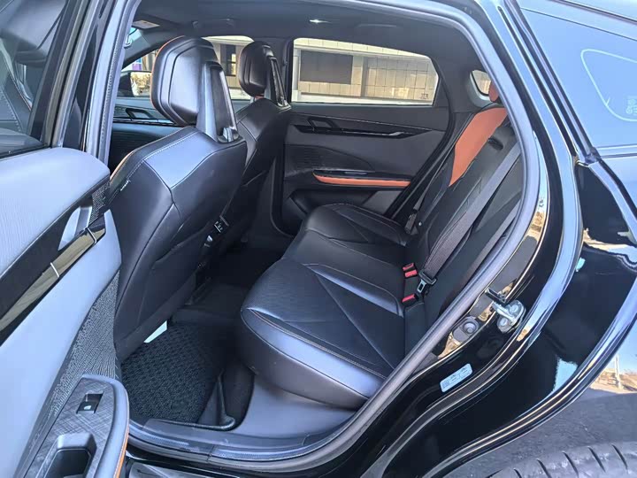 Фото 5 - Changan UNI-V Hybrid