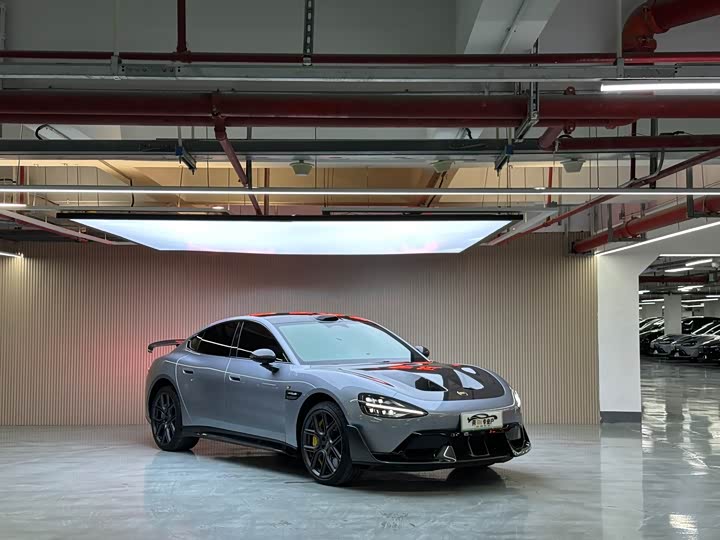 Фото 3 - Xiaomi SU7 Ultra