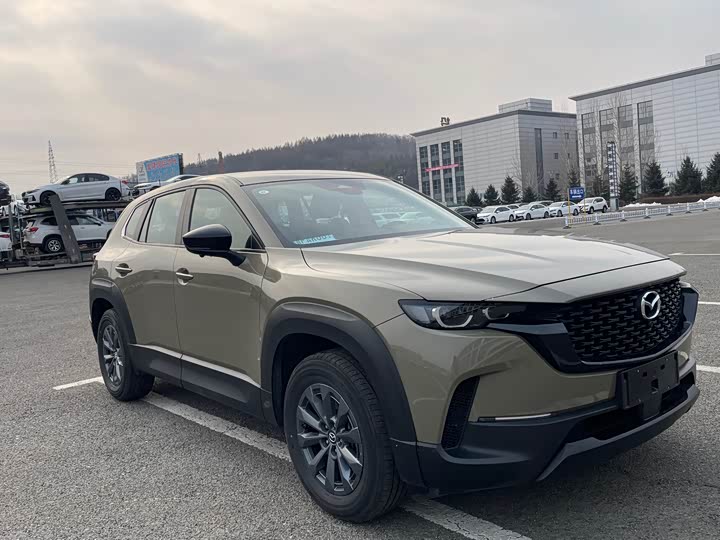 Фото 6 - Mazda CX-50