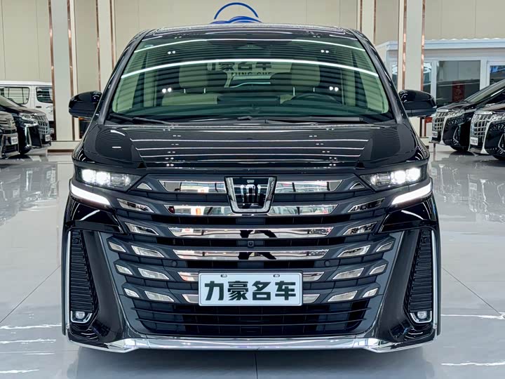 Фото 2 - Toyota Vellfire