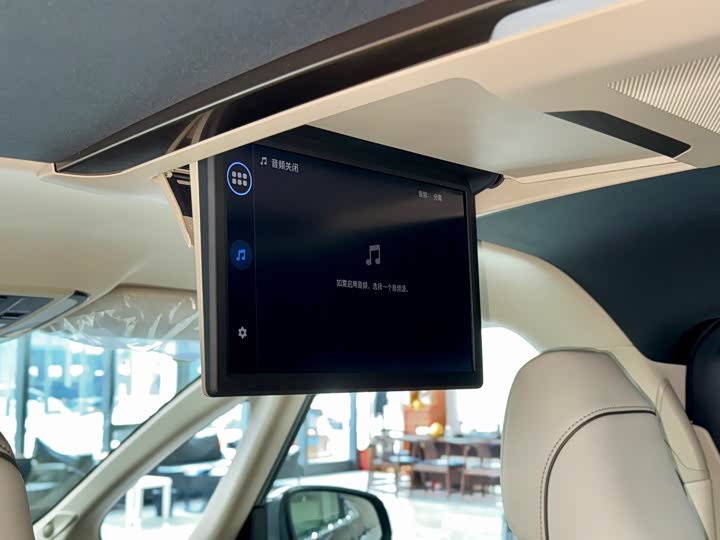 Фото 7 - Toyota Vellfire