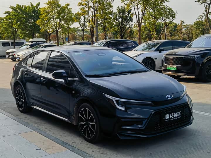 Фото 3 - Toyota Levin