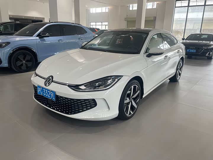 Фото 1 - Volkswagen Lamando L