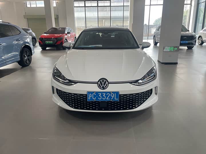 Фото 2 - Volkswagen Lamando L