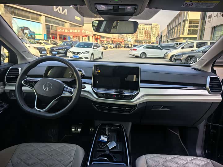 Фото 8 - Volkswagen ID.6 Crozz