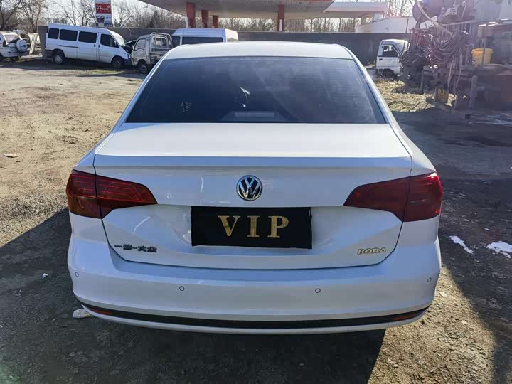 Фото 2 - Volkswagen Bora