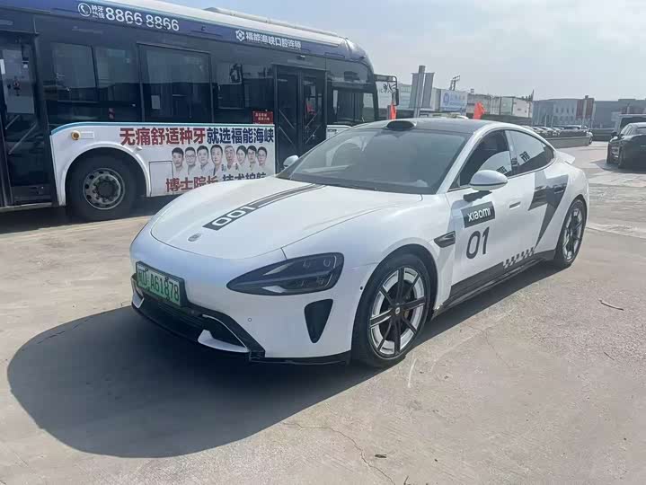 Фото 1 - Xiaomi SU7