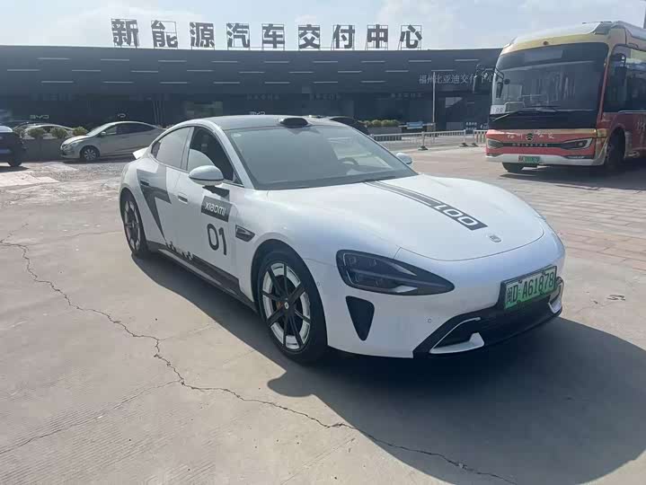 Фото 3 - Xiaomi SU7