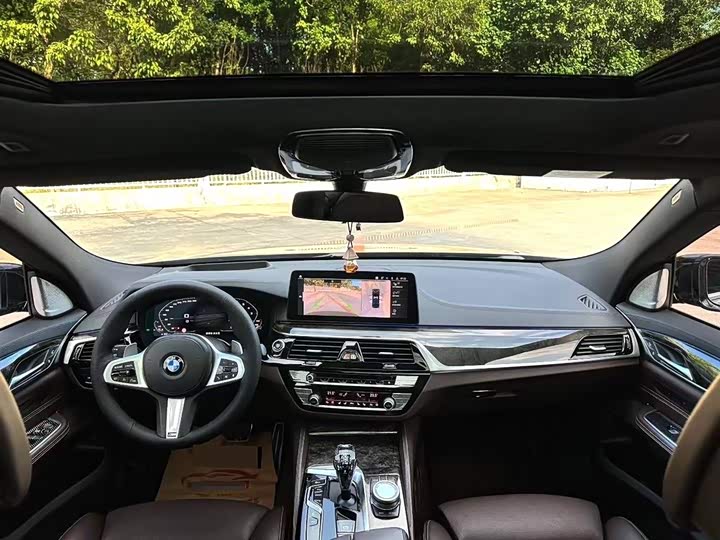 Фото 4 - BMW 6 Series GT