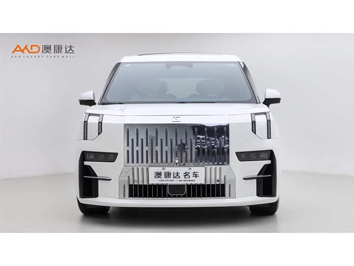 Фото 2 - Zeekr 009