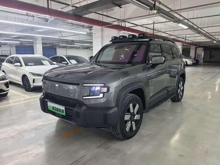 Фото 1 - Changan Deepal G318