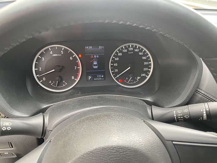 Фото 7 - Nissan Sylphy