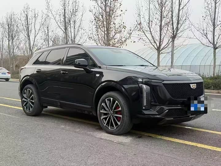 Фото 2 - Cadillac XT5