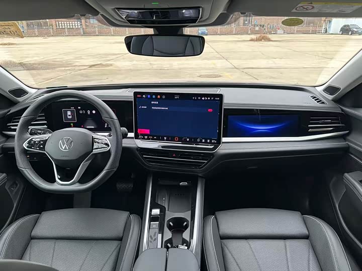 Фото 7 - Volkswagen Passat