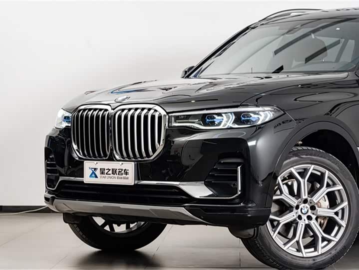 Фото 3 - BMW X7