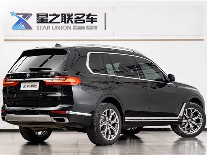 Фото 7 - BMW X7