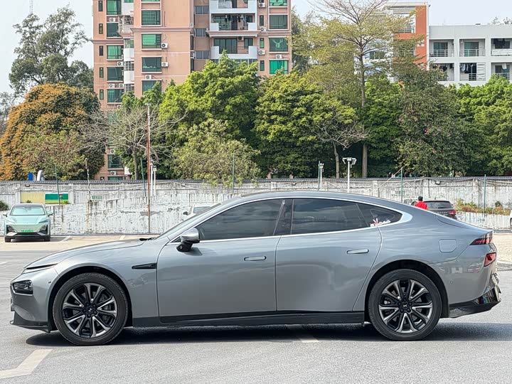 Фото 7 - XPeng P7